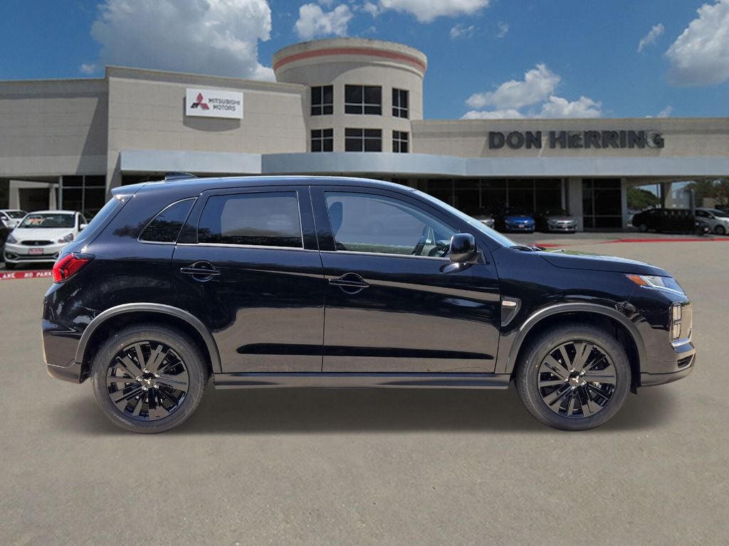 2026 Mitsubishi Outlander Sport LE