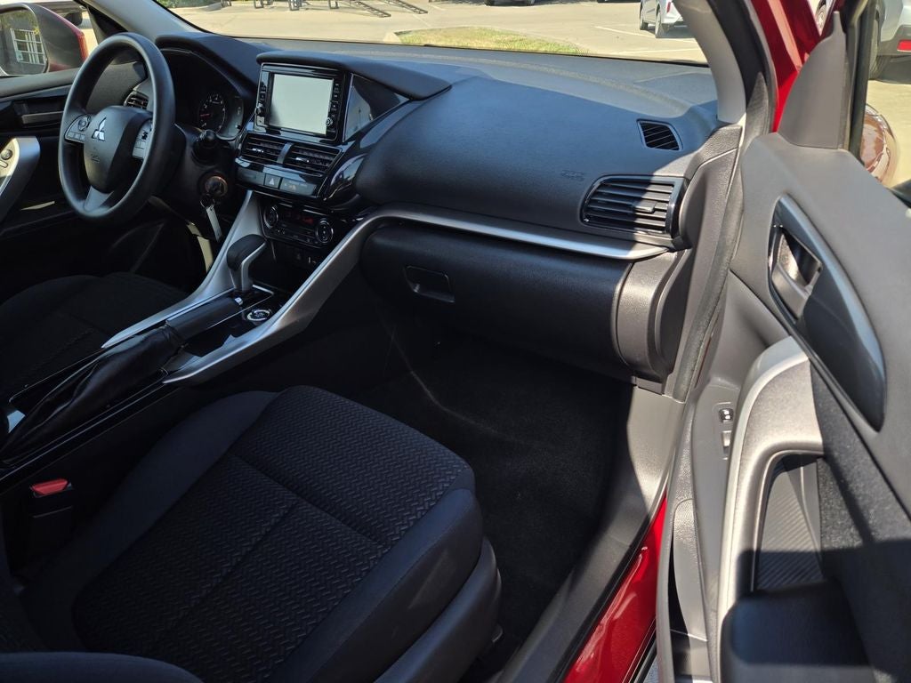 2022 Mitsubishi Eclipse Cross ES