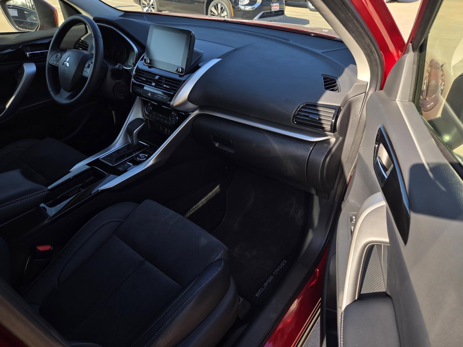 2023 Mitsubishi Eclipse Cross SE