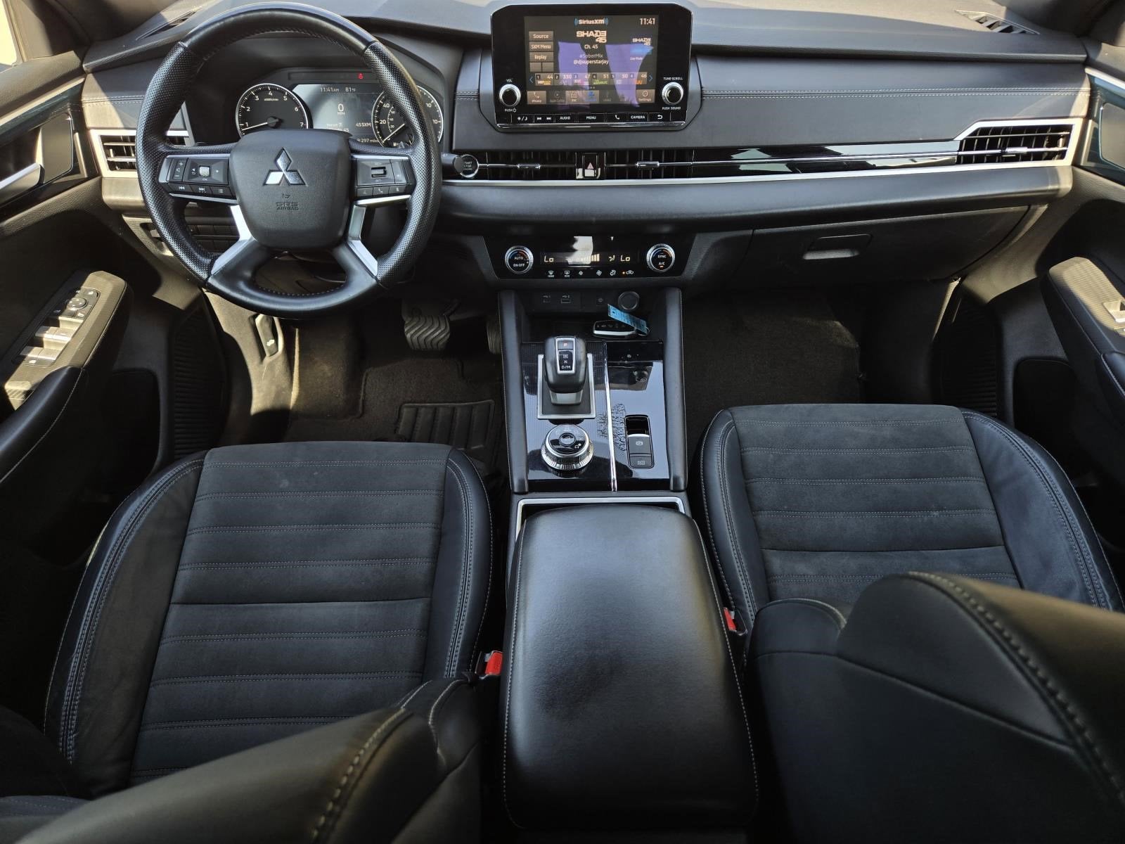 2022 Mitsubishi Outlander Black Edition