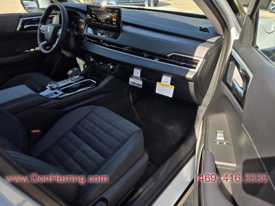 2025 Mitsubishi Outlander SE 2WD