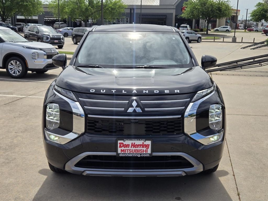 2026 Mitsubishi Outlander SE