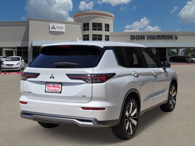 2026 Mitsubishi Outlander SE