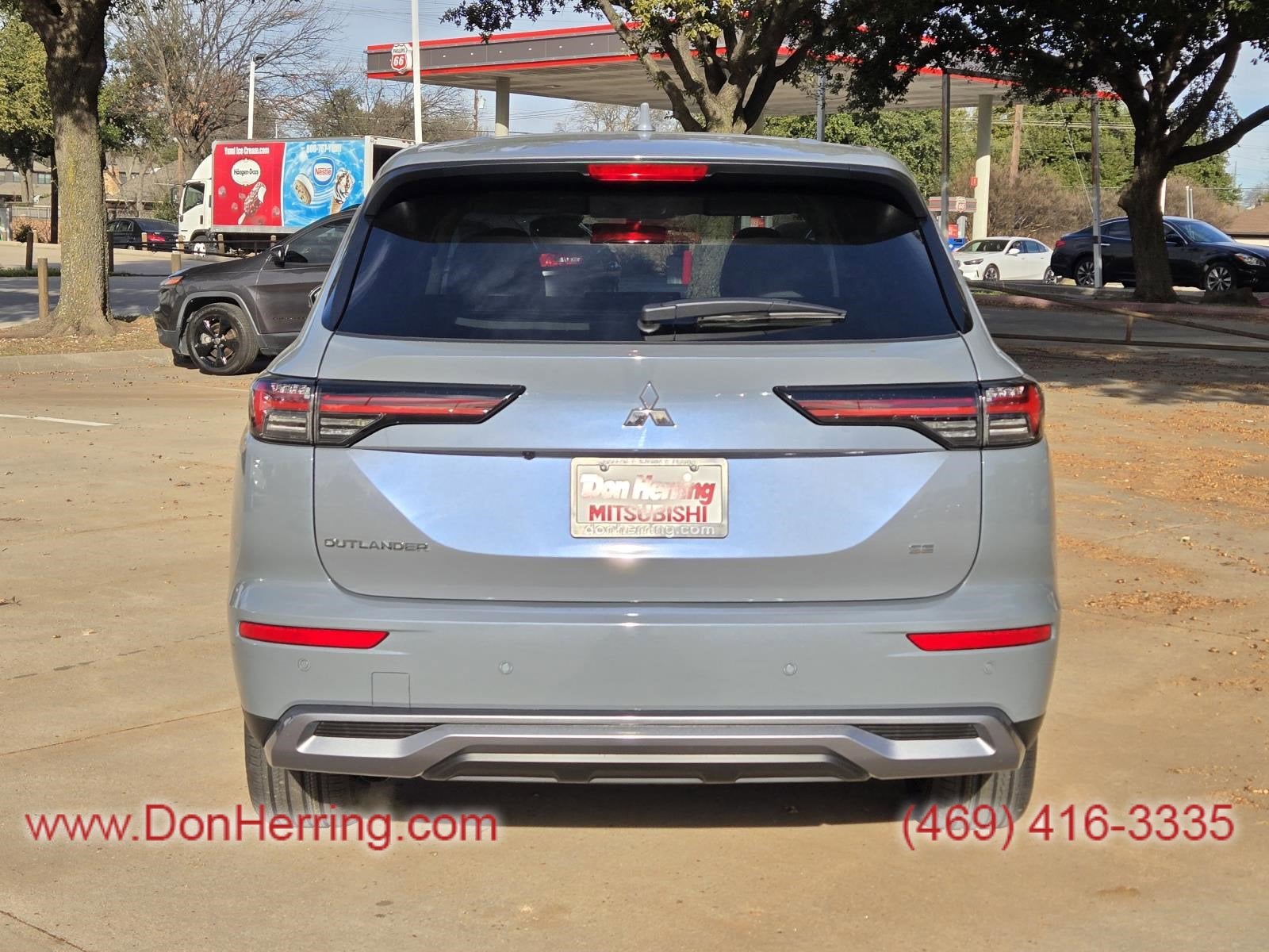 2026 Mitsubishi Outlander SE 2WD