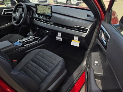 2026 Mitsubishi Outlander LE