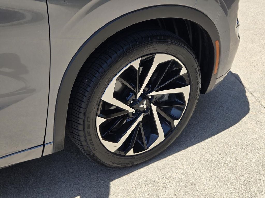 2024 Mitsubishi Outlander SEL