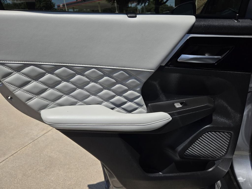2024 Mitsubishi Outlander SEL