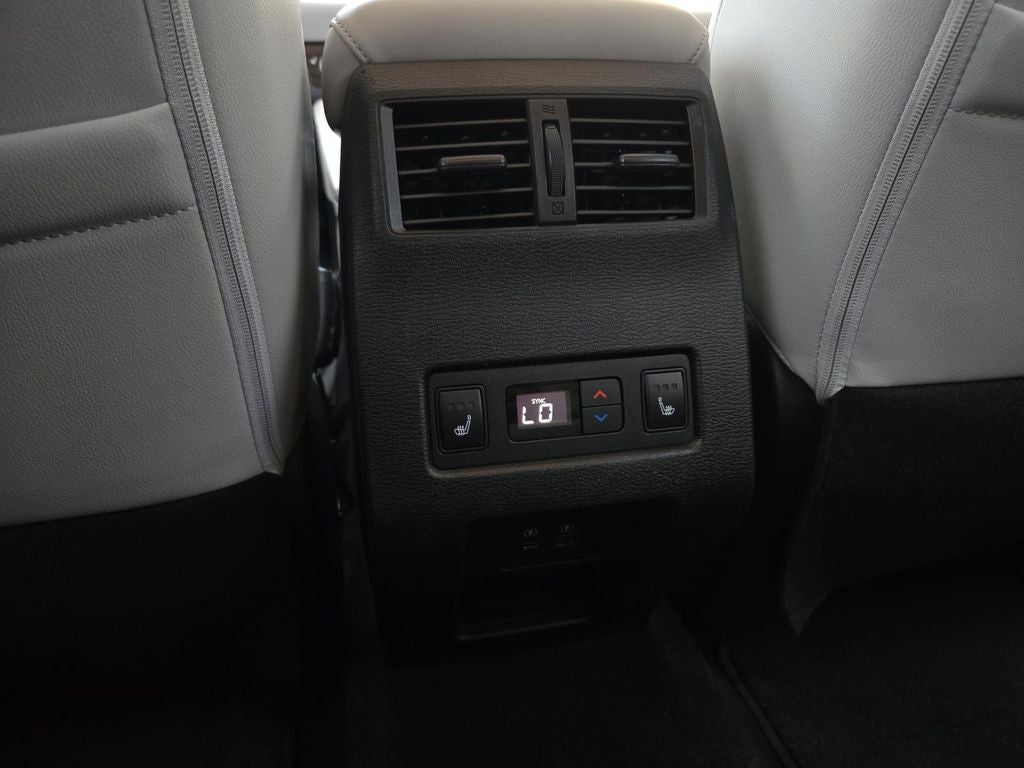 2024 Mitsubishi Outlander SEL