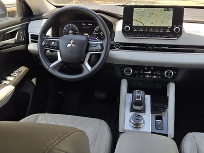 2024 Mitsubishi Outlander SEL