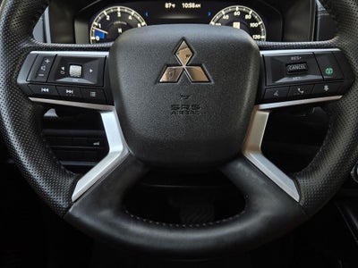 2024 Mitsubishi Outlander SEL