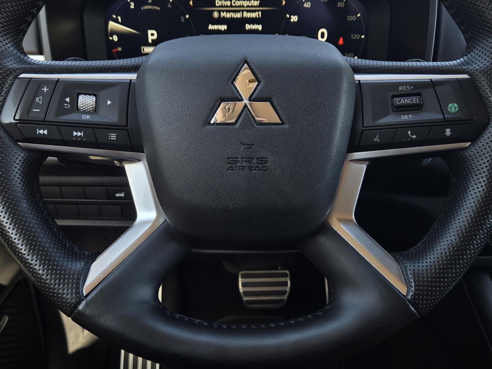 2025 Mitsubishi Outlander SEL