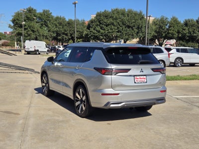 2025 Mitsubishi Outlander SEL