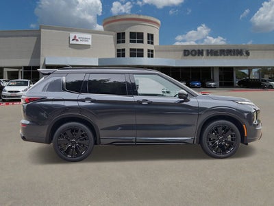 2026 Mitsubishi Outlander Black Edition