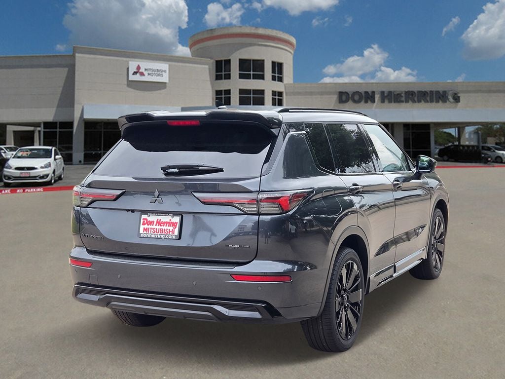 2026 Mitsubishi Outlander Black Edition