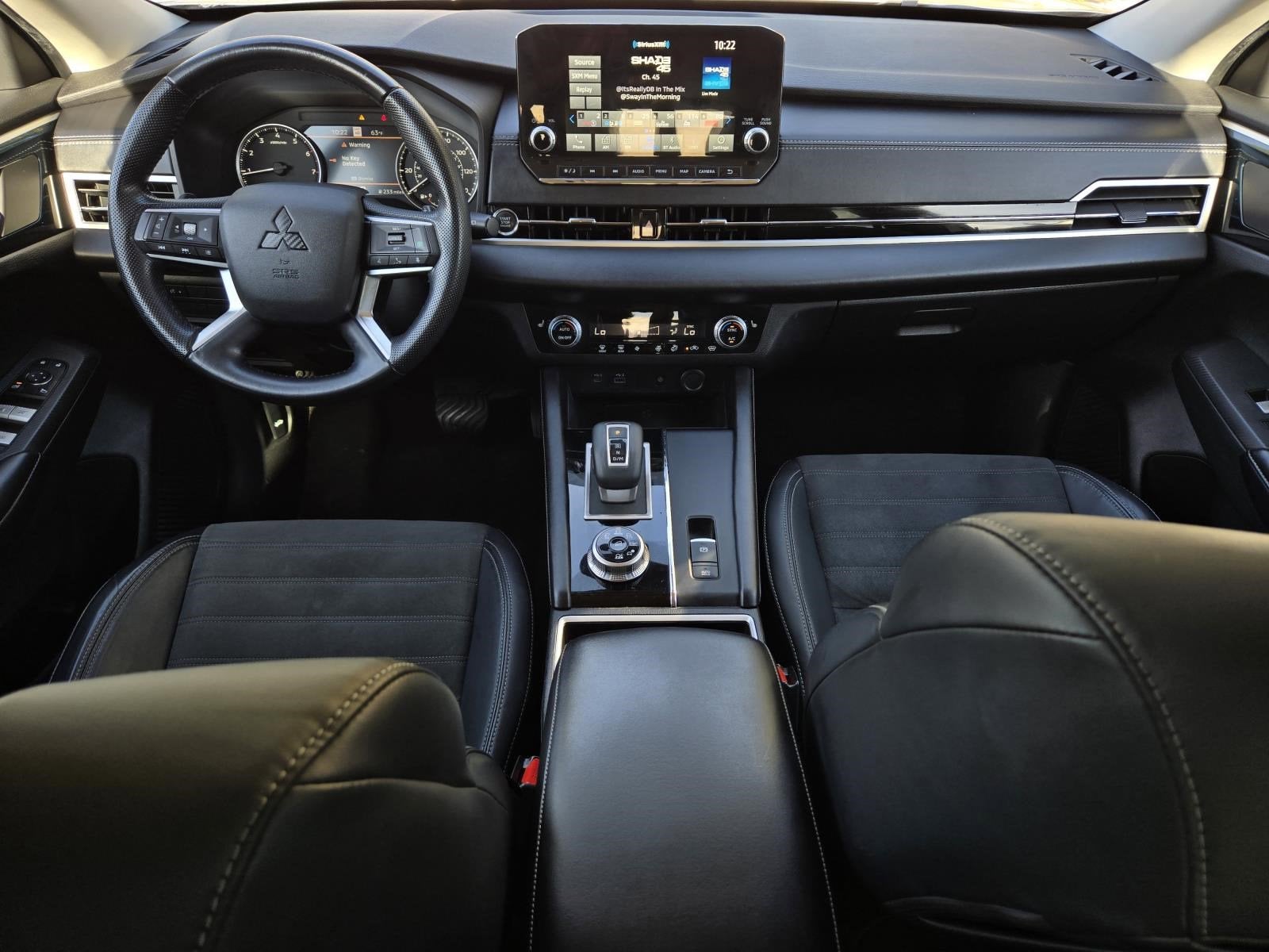 2022 Mitsubishi Outlander SE