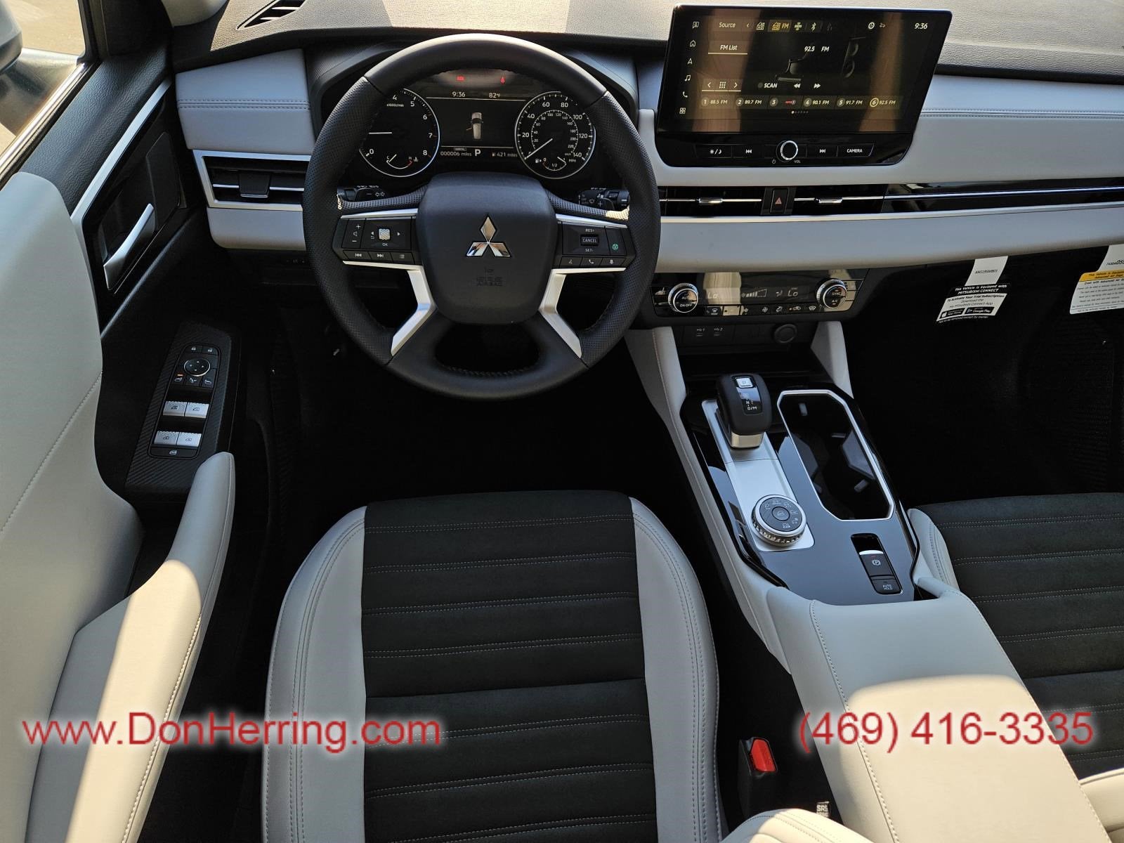 2025 Mitsubishi Outlander SE AWC