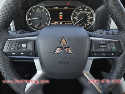 2025 Mitsubishi Outlander SE AWC