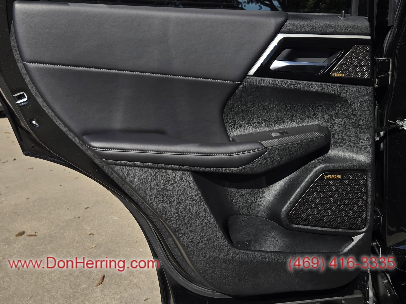 2025 Mitsubishi Outlander SE AWC