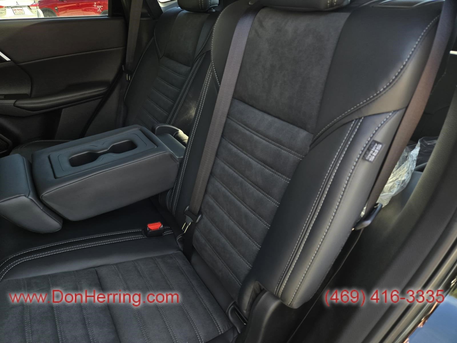 2025 Mitsubishi Outlander SE AWC