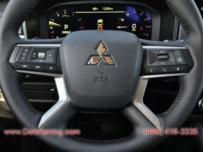 2025 Mitsubishi Outlander SE AWC