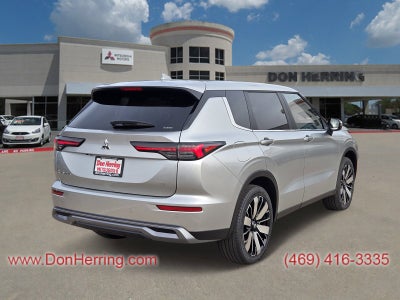 2026 Mitsubishi Outlander SE AWC
