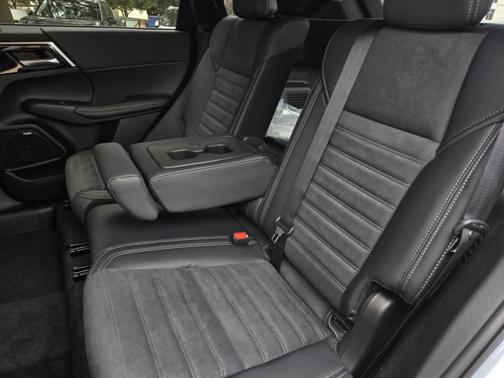 2026 Mitsubishi Outlander Trail Edition