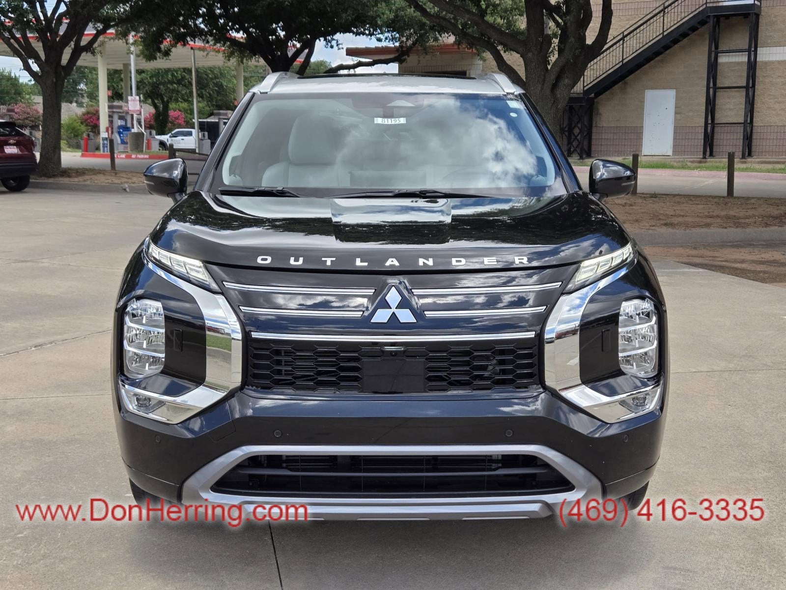 2025 Mitsubishi Outlander PLAT EDIT AWC
