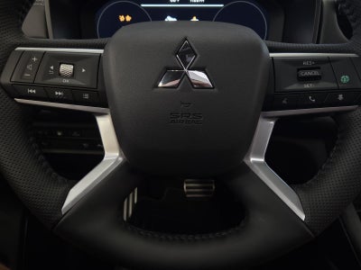 2026 Mitsubishi Outlander PHEV Black Edition