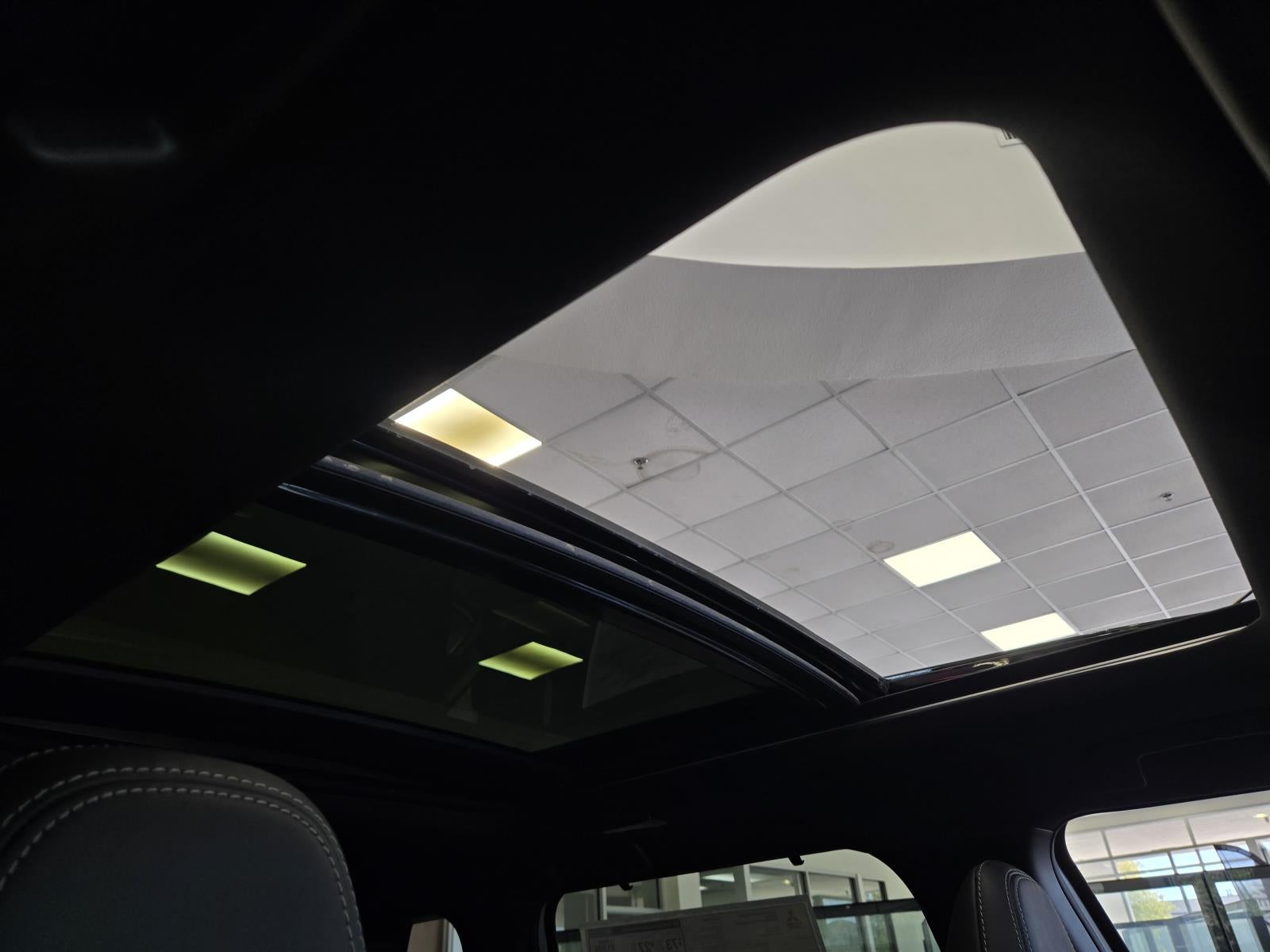 2026 Mitsubishi Outlander PHEV Black Edition