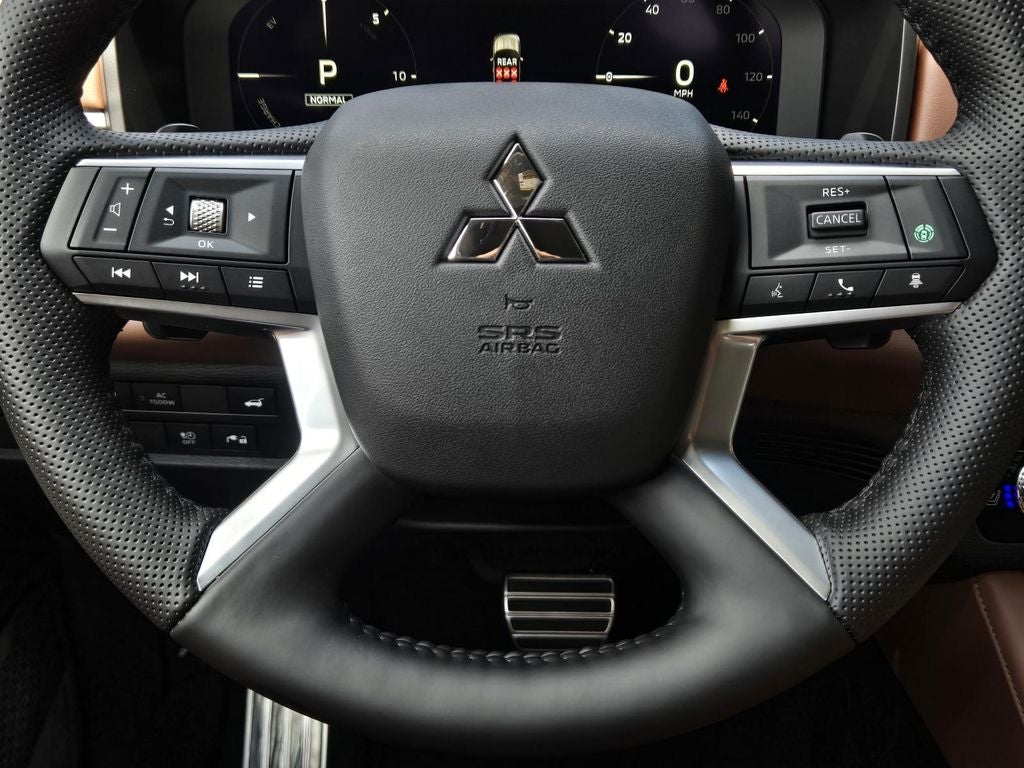 2026 Mitsubishi Outlander PHEV SEL