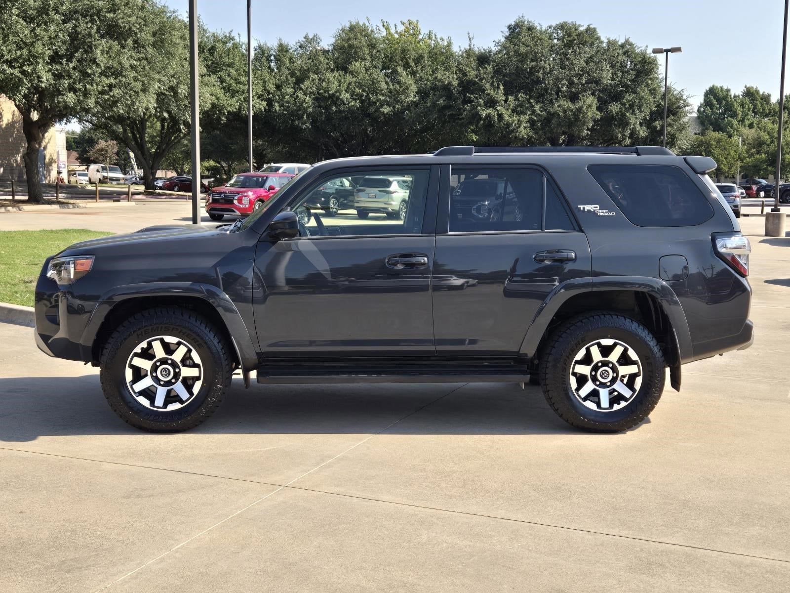 2024 Toyota 4Runner TRD Off Road