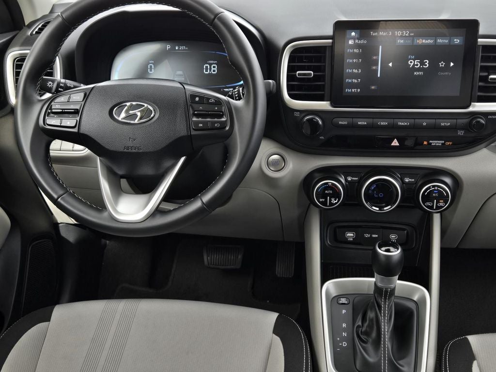 2025 Hyundai Venue SEL