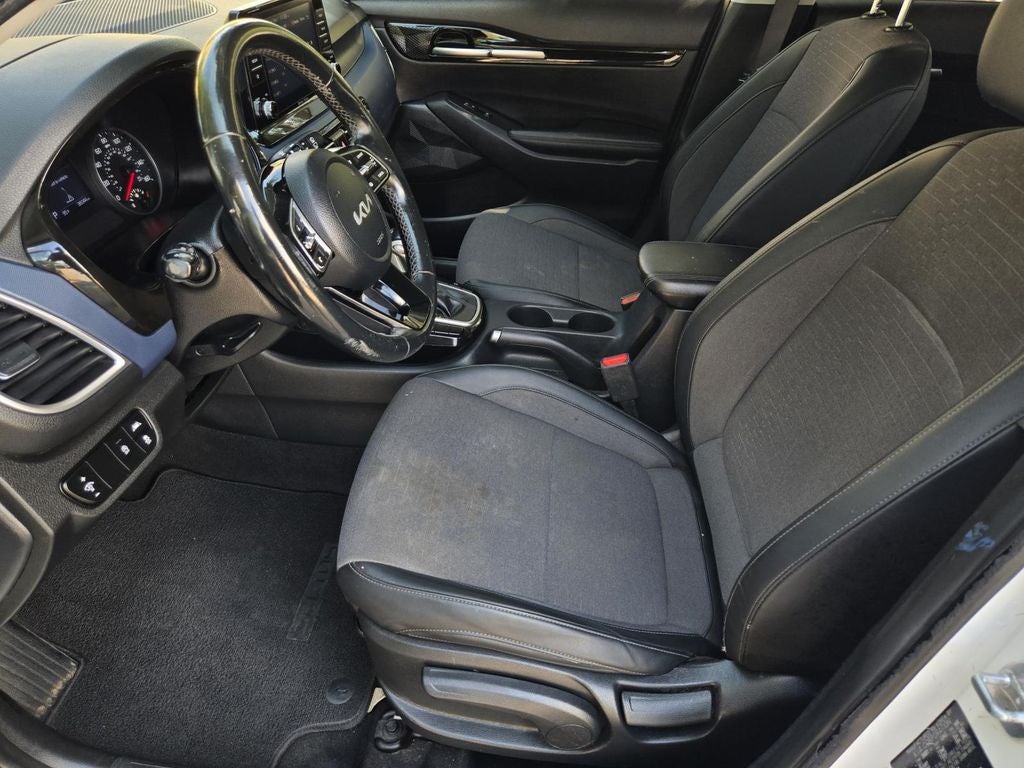 2023 Kia Seltos S