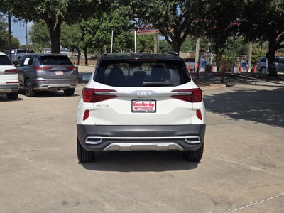 2023 Kia Seltos S