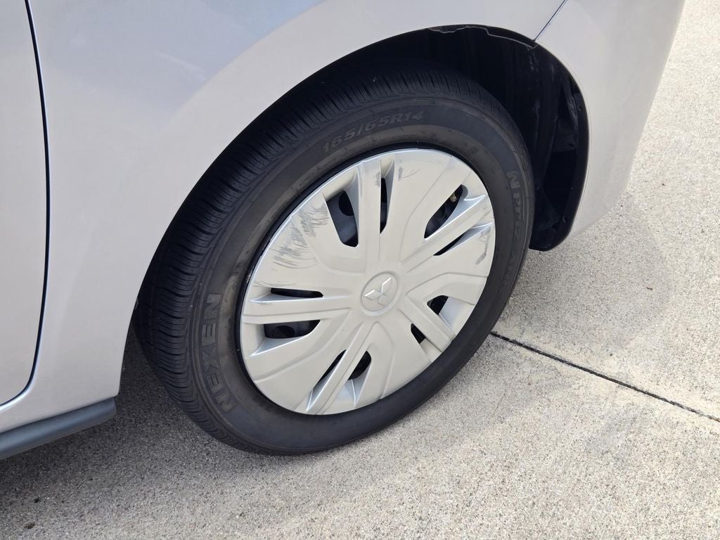2024 Mitsubishi Mirage ES