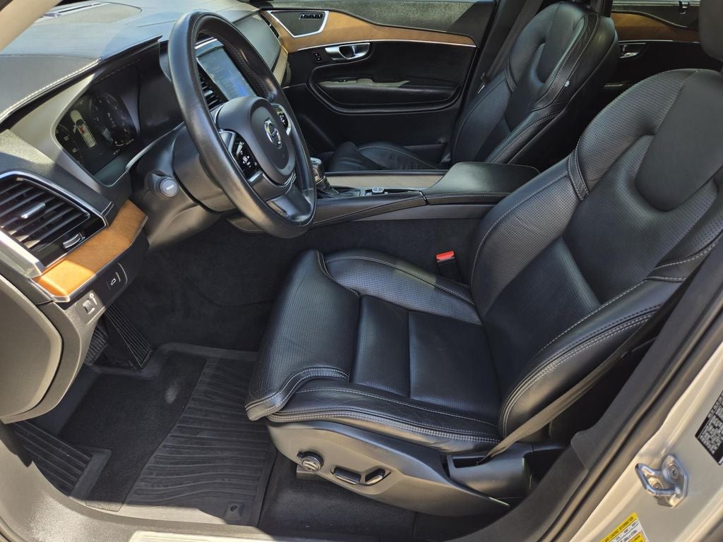 2017 Volvo XC90 Inscription