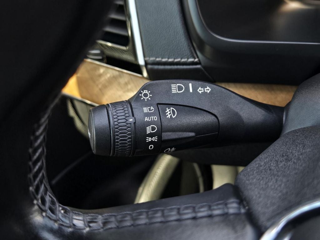 2017 Volvo XC90 Inscription