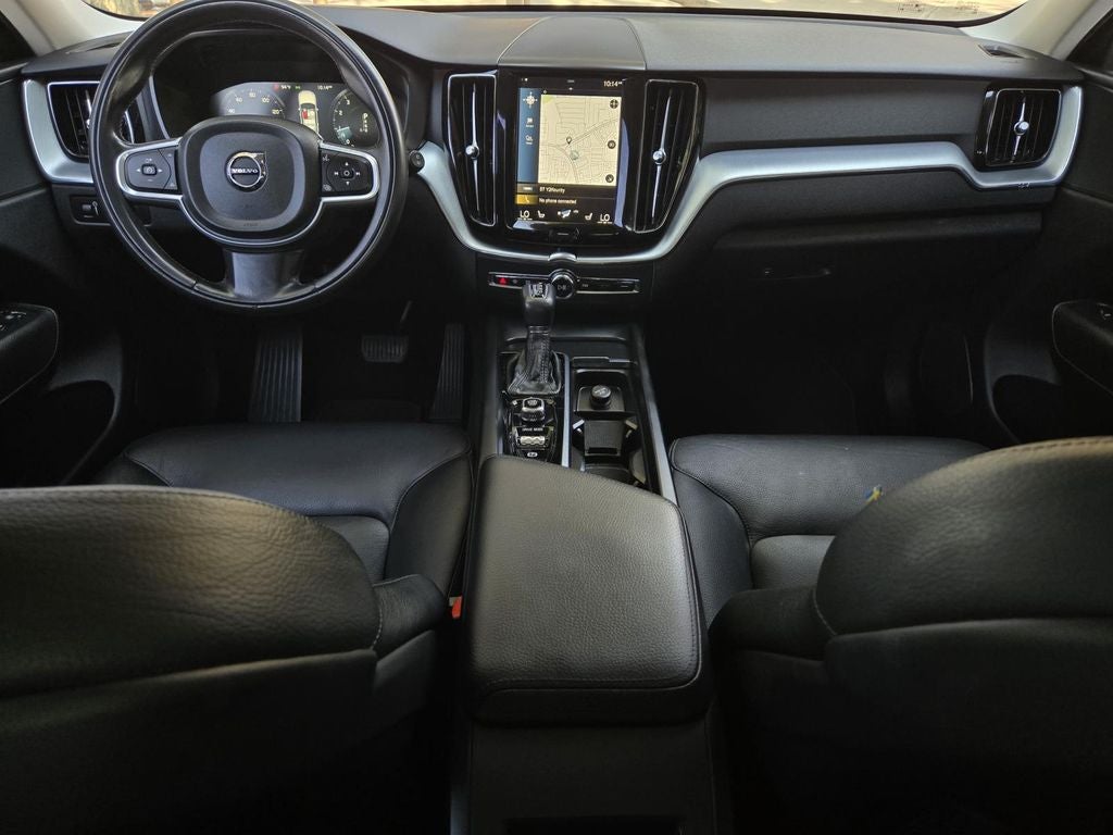 2018 Volvo XC60 Momentum