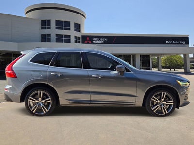 2018 Volvo XC60 Momentum