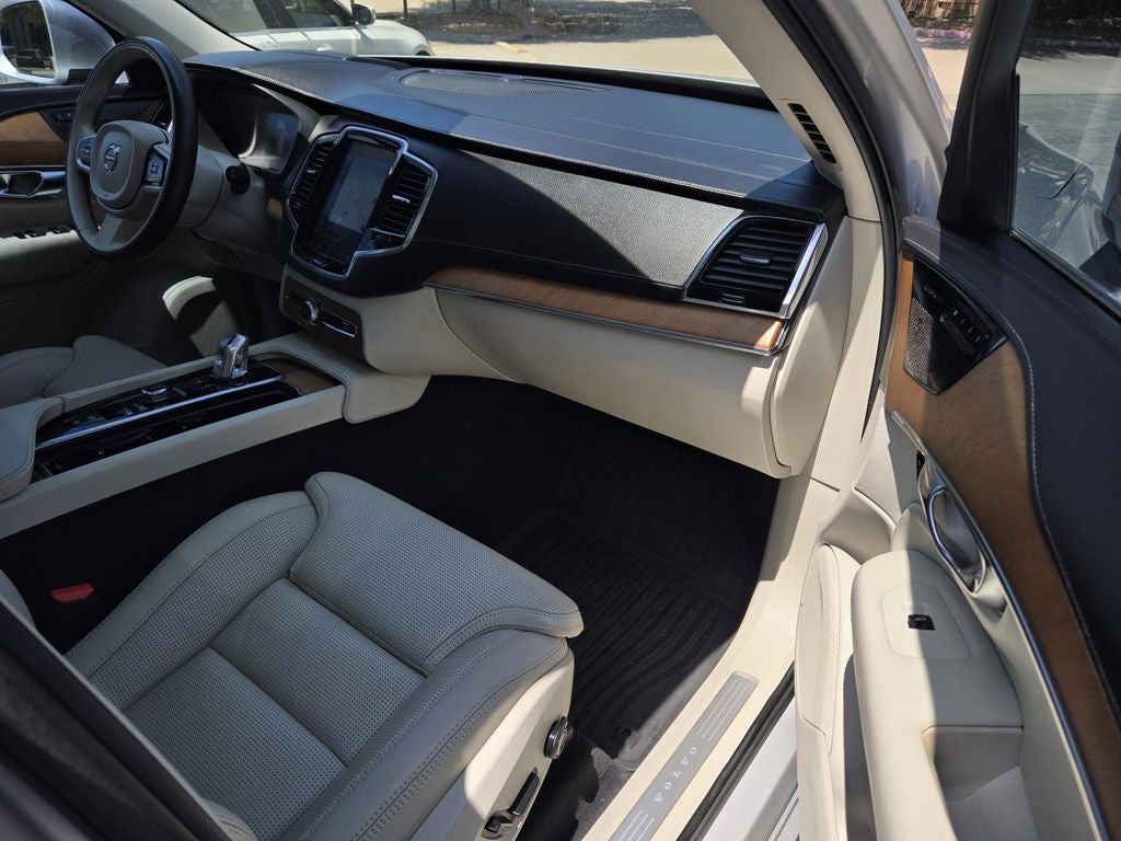 2019 Volvo XC90 Inscription