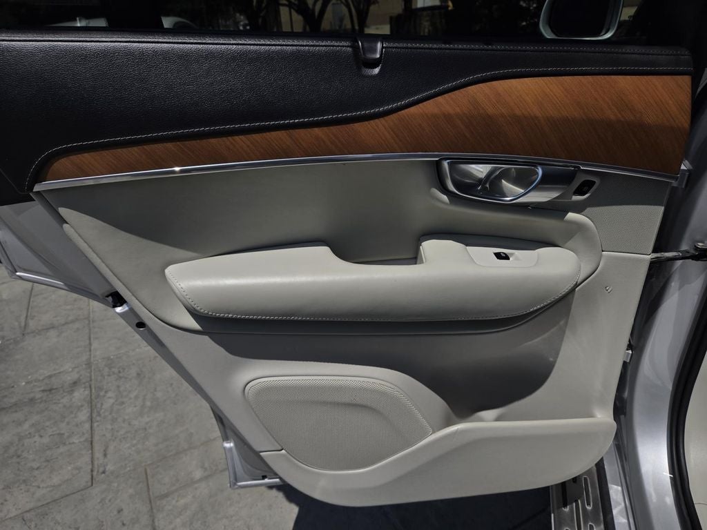2019 Volvo XC90 Inscription
